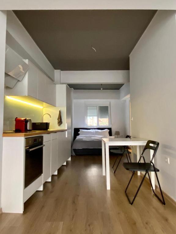 Mosaikon Guesthouses #Nikiou Str Афіни Екстер'єр фото